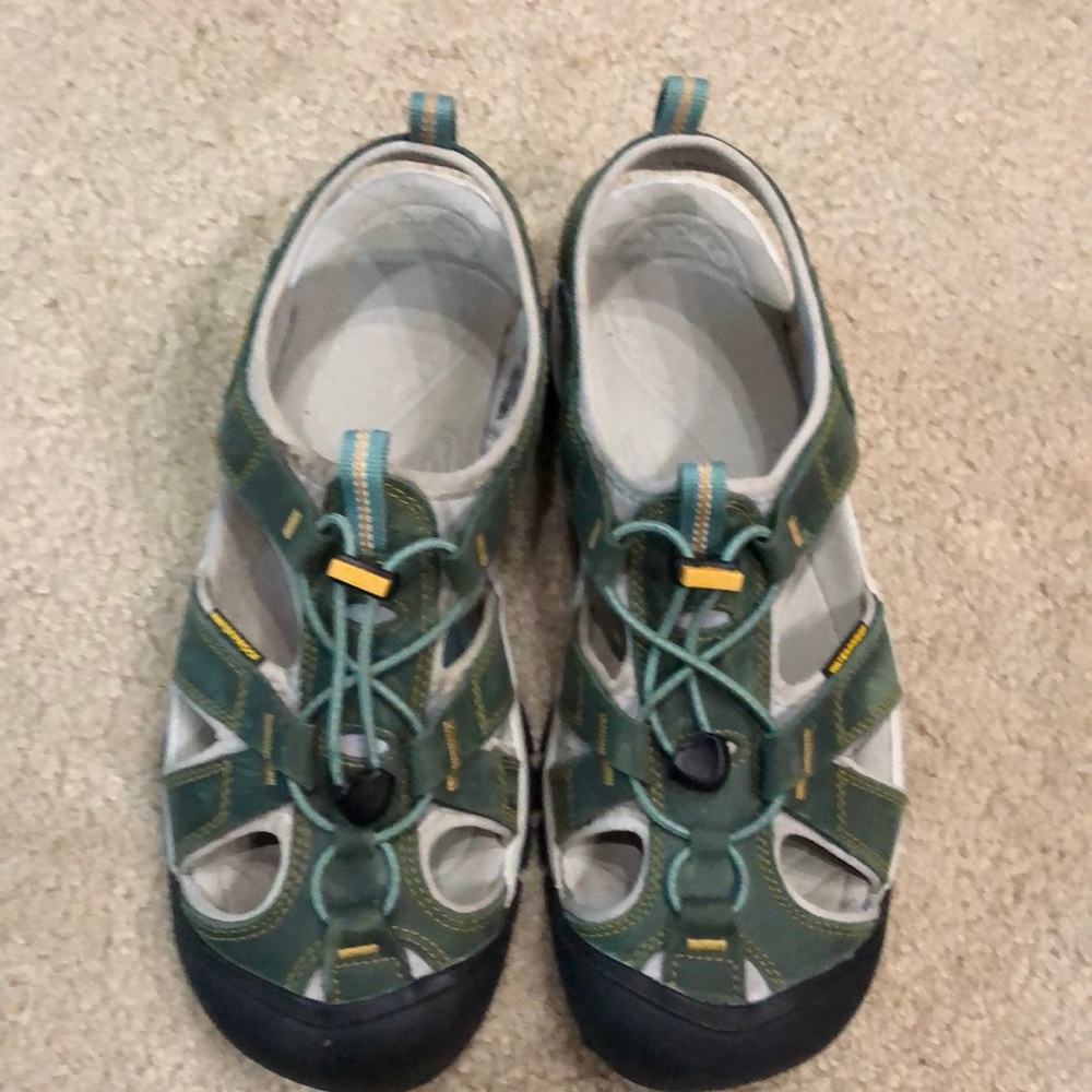 Keen women’s “Venice” sandals, size 11